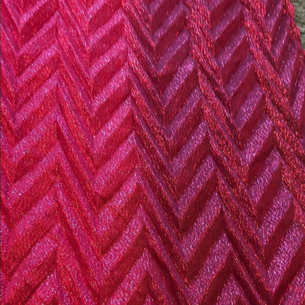 NWOT Elegant Pink infinity Scarf